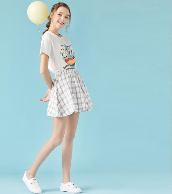 艾米恋的衣服怎么样