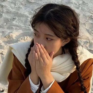 频繁换头像的明显特征