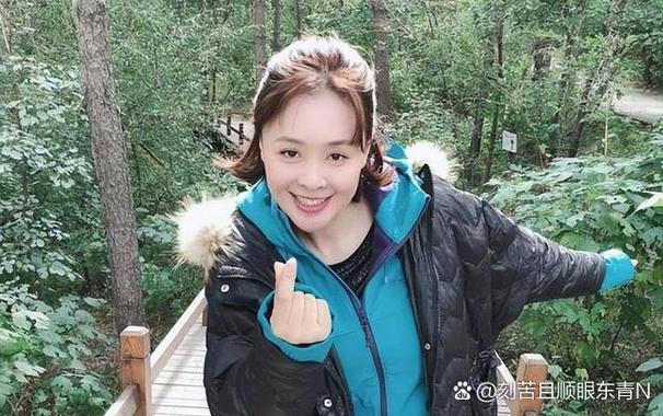 六个女人群名最火