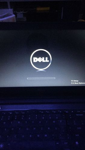 Dell新电脑不通电可以开机