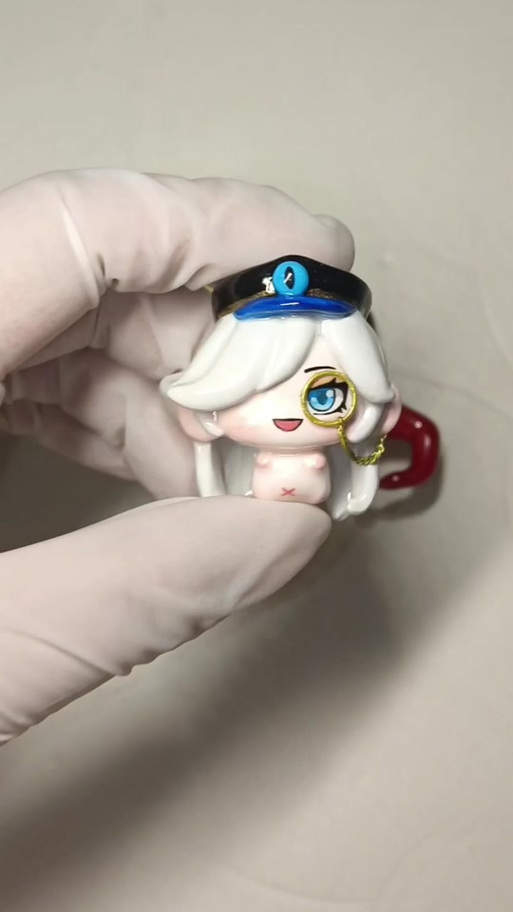 粘土捏一个哑女