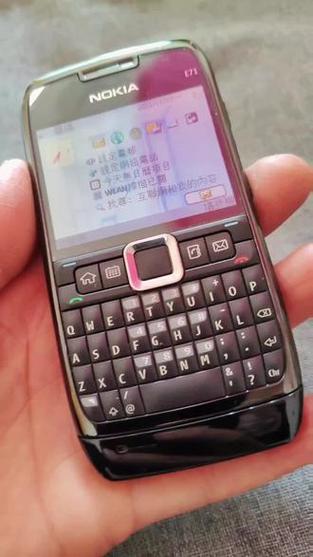 诺基亚n71
