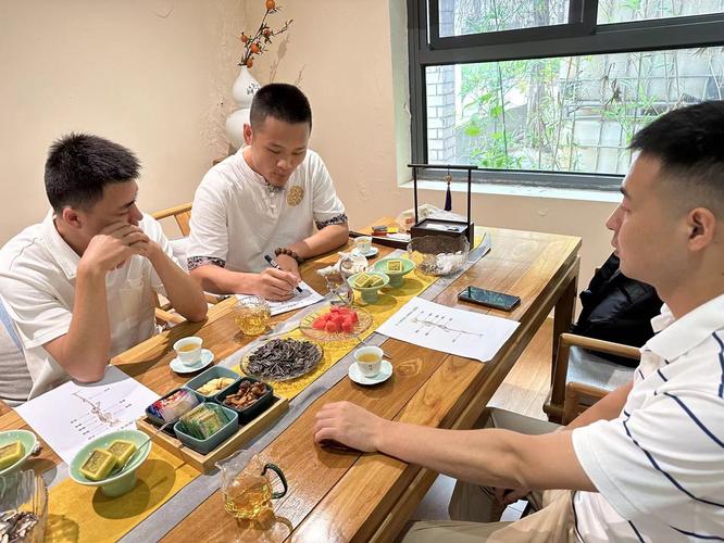 谈事为什么要去茶楼