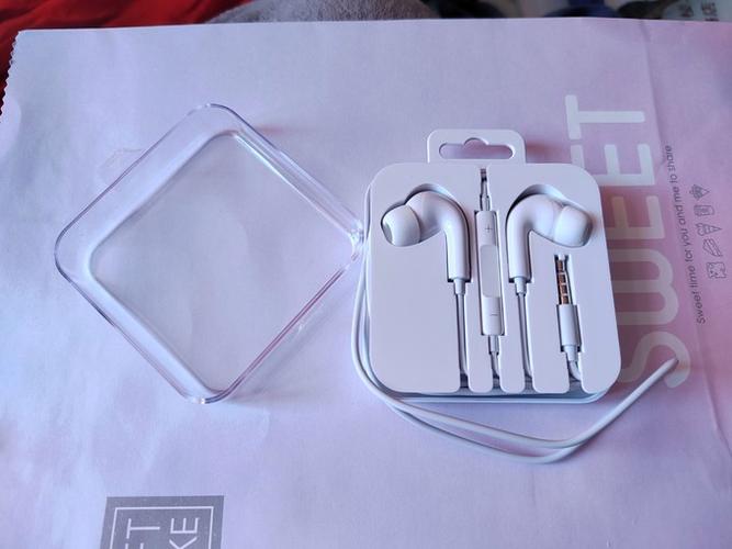 名创优品耳机怎么开机