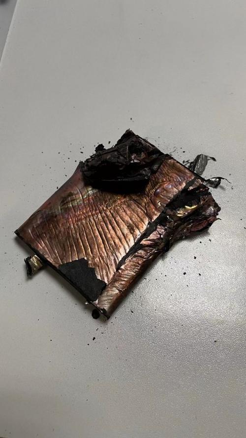 手机 锂电池 爆炸