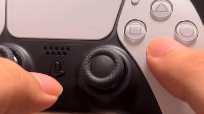 ps5游戏手柄蓝牙无线连接方法