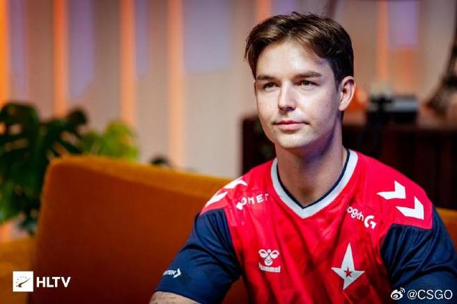 csgo选手device去哪了