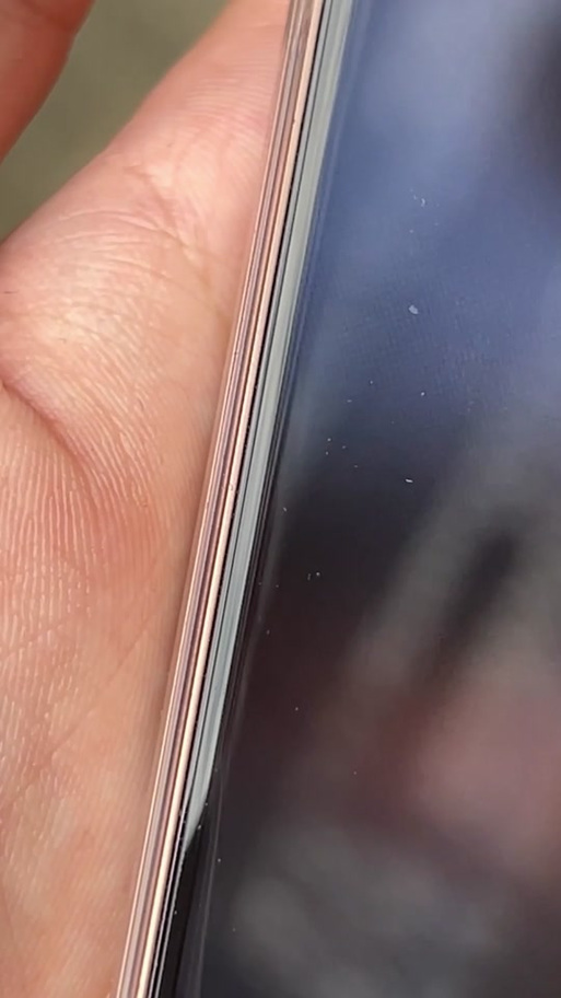 怎样贴手机钢化膜视频教程截图3
