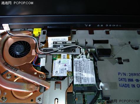 lenovo键盘怎么拆